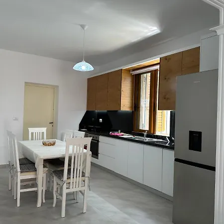 Panorama Haven-garden-view Flat شقة