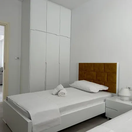 Panorama Haven-garden-view Flat شقة ساراندا