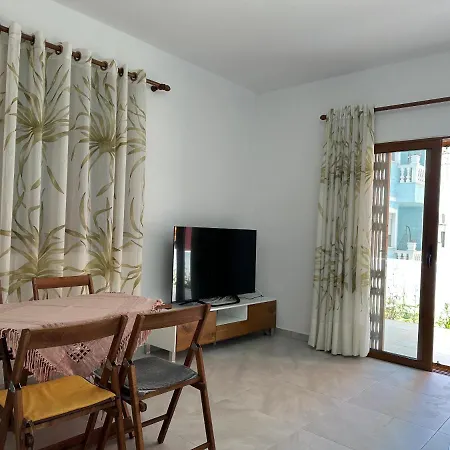 شقة Panorama Haven-garden-view Flat